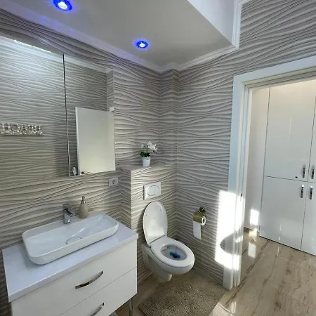 C&c Peacock Mamaia Nord Апартаменты