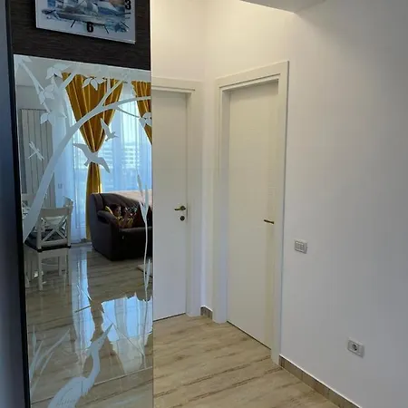 C&c Peacock Mamaia Nord Апартаменты