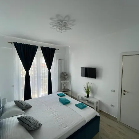 C&c Peacock Mamaia Nord דירה Năvodari